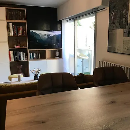La Petite Cannes